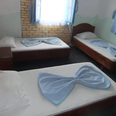 Goekmavi Guest house
