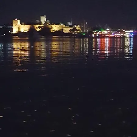 Goekmavi Гостевой дом