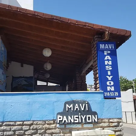 Casa de hóspedes Goekmavi 3*