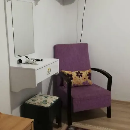 Guest house Goekmavi