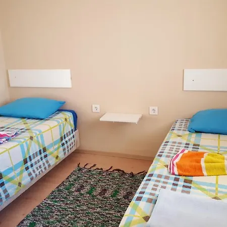 Goekmavi بودروم